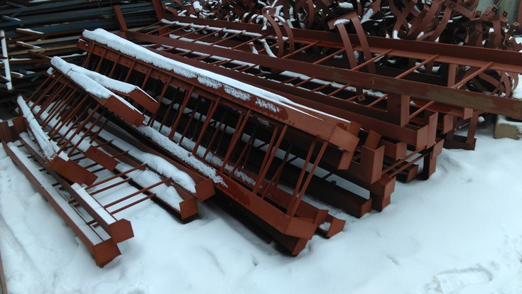 Лестницы в тепловые камеры