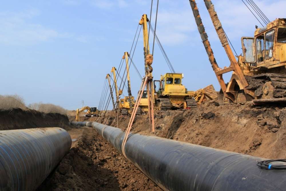 Траншейная укладка труб ППУ